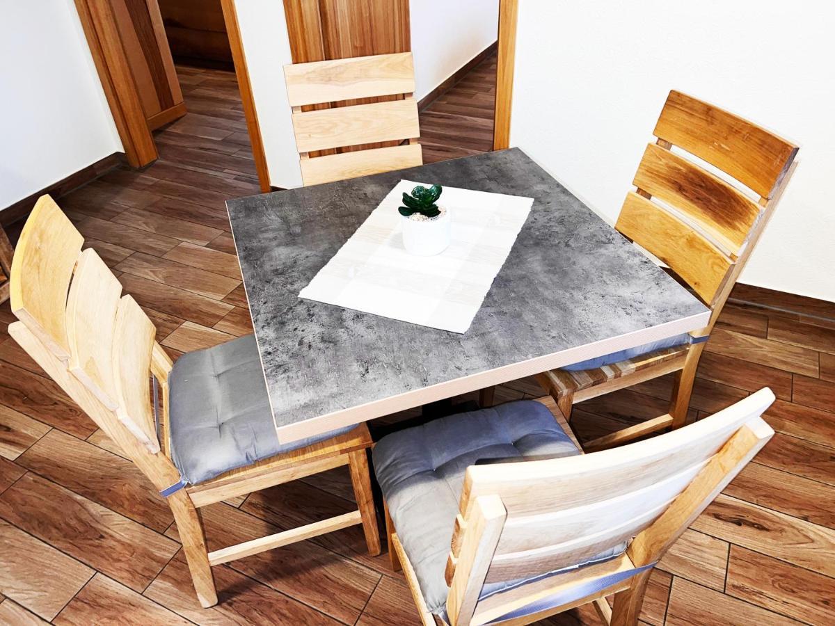 Fewo-Zimmer-Auszeit Drahnsdorf Buitenkant foto