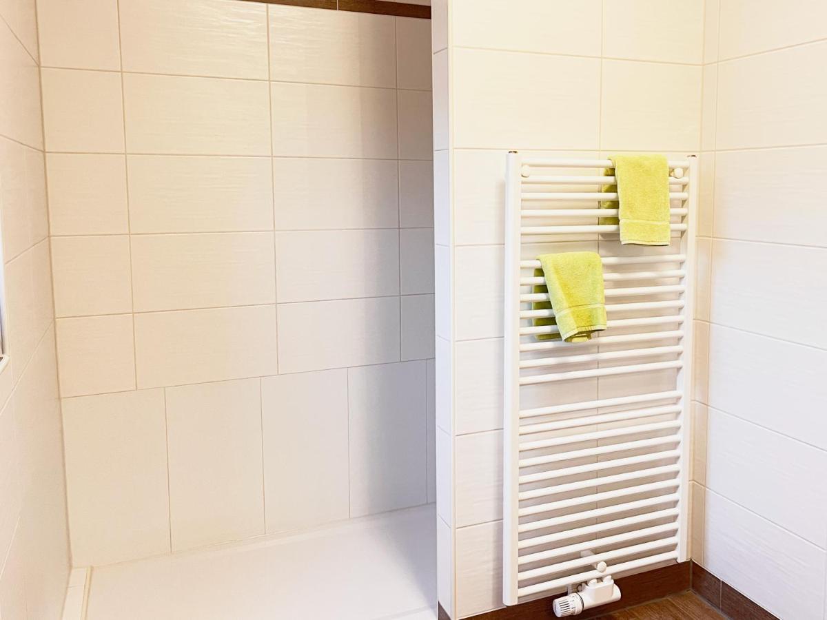 Fewo-Zimmer-Auszeit Drahnsdorf Buitenkant foto