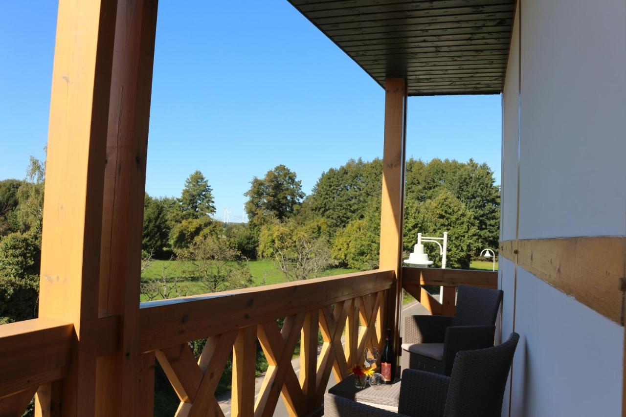 Fewo-Zimmer-Auszeit Drahnsdorf Buitenkant foto