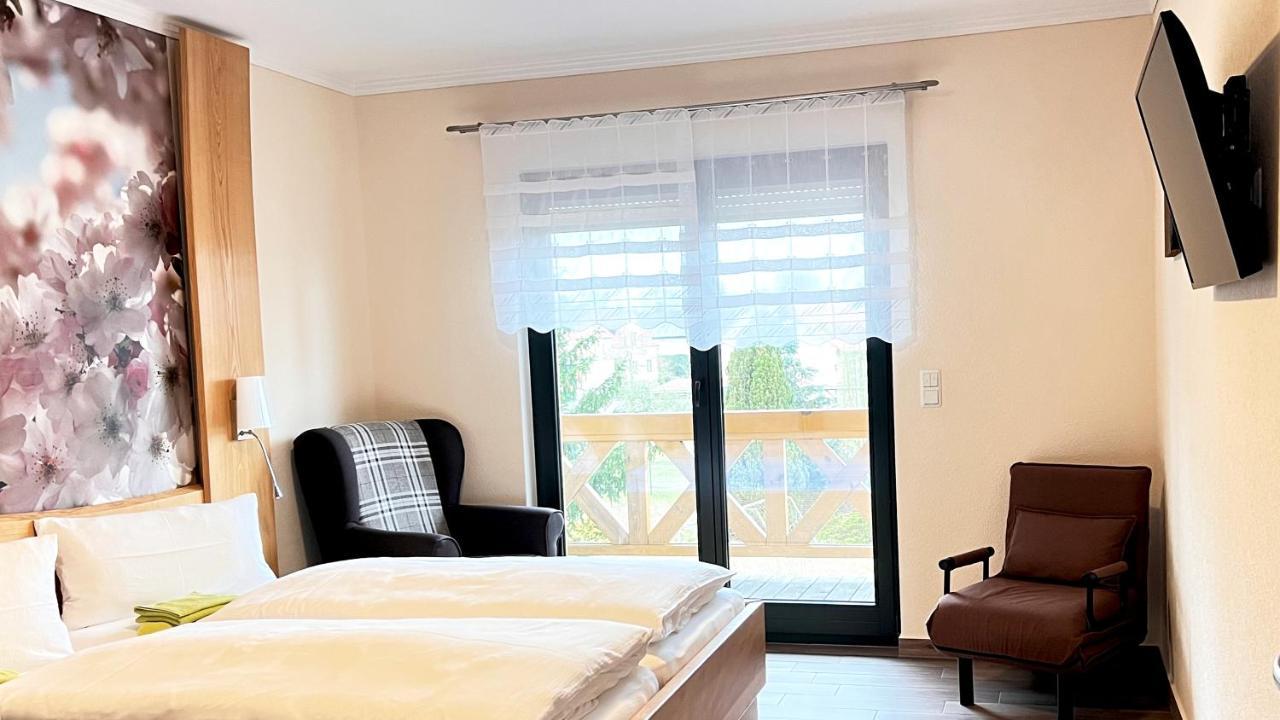 Fewo-Zimmer-Auszeit Drahnsdorf Buitenkant foto