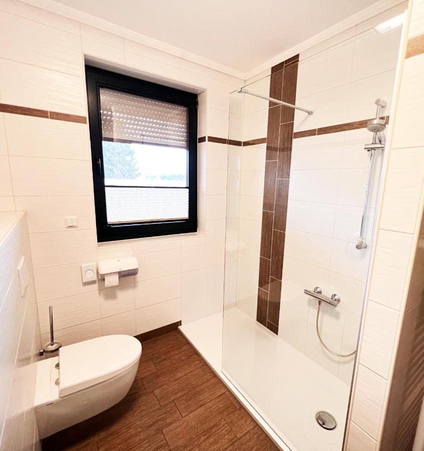 Fewo-Zimmer-Auszeit Drahnsdorf Buitenkant foto